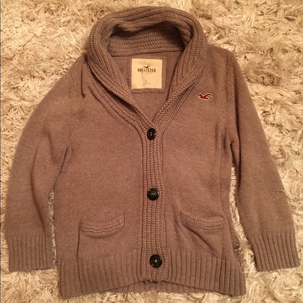 Hollister sweater